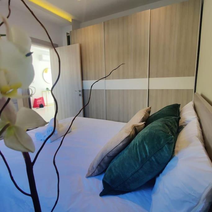 Cozy Penthouse In Central Malta Apartman Balzan Kültér fotó